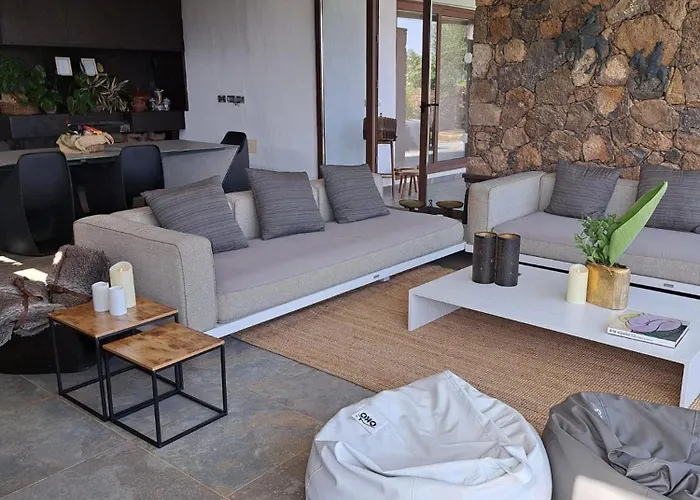 Hc Luxury Celavella Vila *
